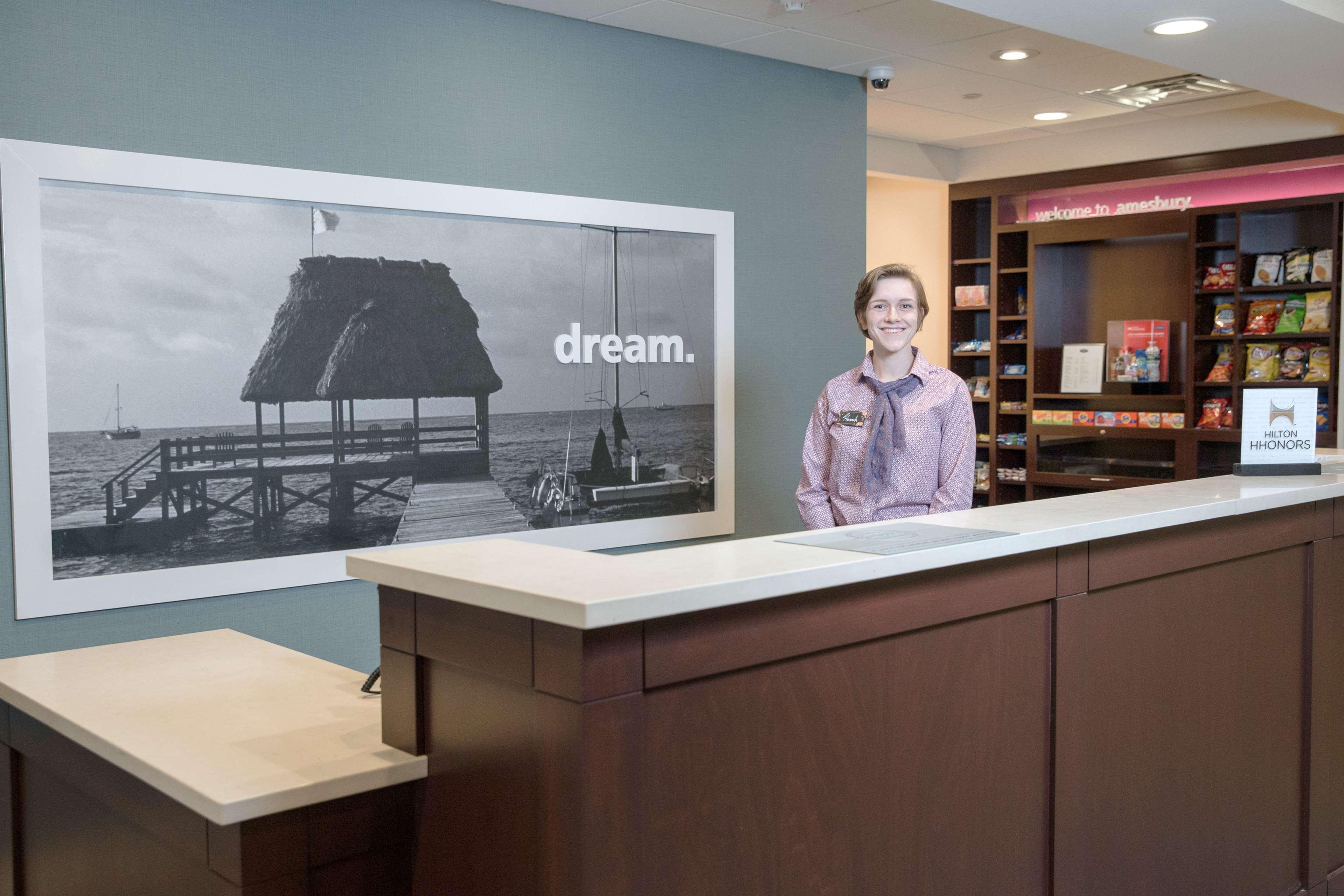 Hampton Inn By Hilton Amesbury, Ma Exterior photo