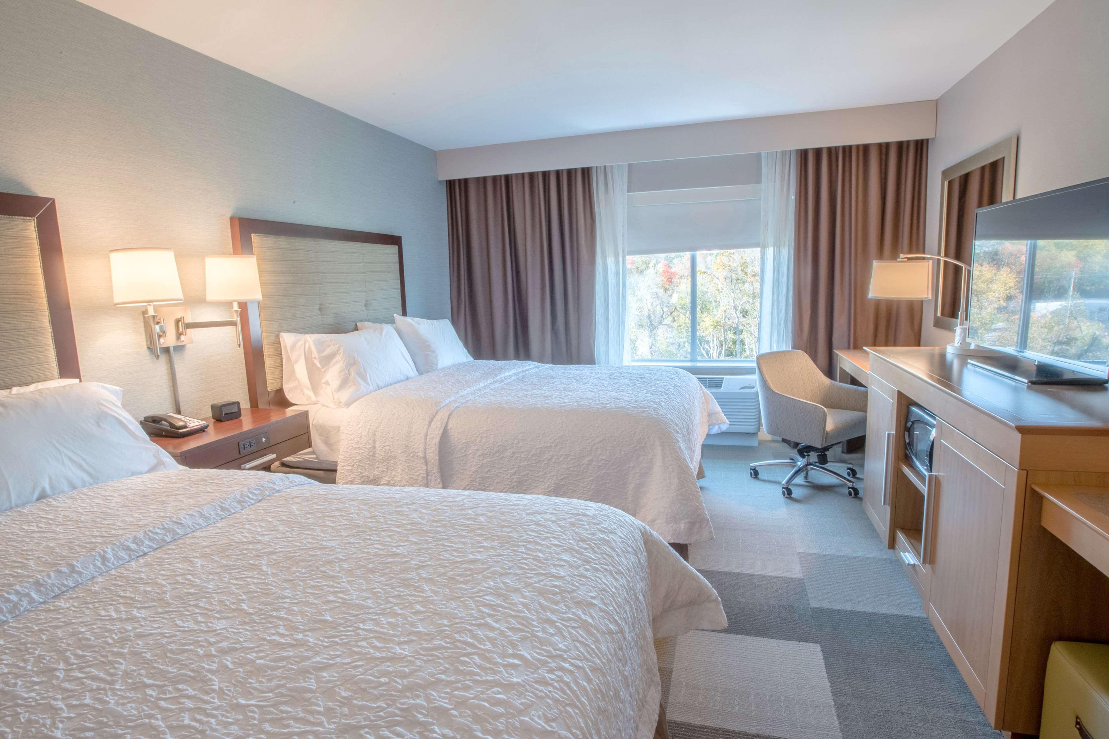 Hampton Inn By Hilton Amesbury, Ma Exterior photo